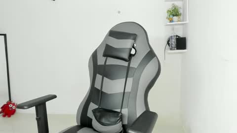 latinoalpha73 online show from 02-13-26, 12:01