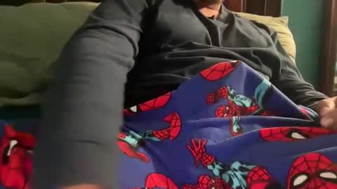 latinoboybear online show from 11-11-25, 05:51