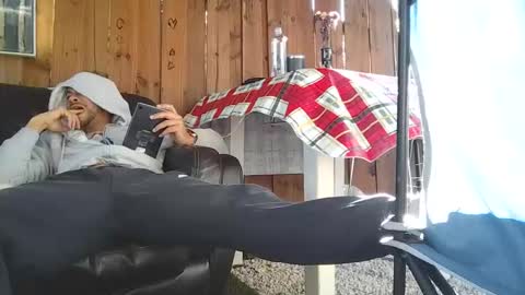 latinofum online show from 02-06-26, 09:18