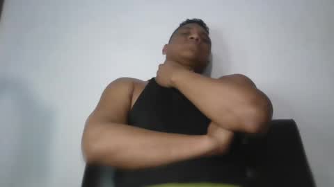 latinrayf online show from 10-31-25, 05:19