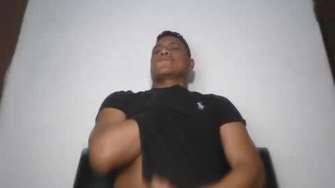 latinrayf online show from 11-22-25, 06:12