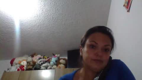 Snapshot of lau16310 chatting on 01-13-26, 12:27 Laura online show from 01-13-26, 12:27
