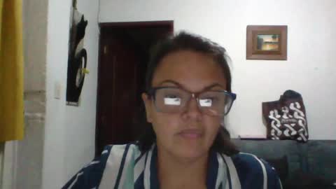 Snapshot of lau16310 chatting on 06-13-26, 02:53 Laura online show from 06-13-26, 02:53