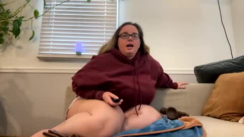 LauLauMa online show from 01-23-25, 06:14