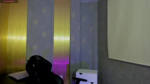 laulin_tay online show from 05-22-26, 03:35