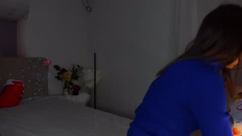 Laura online show from 12-26-24, 12:49