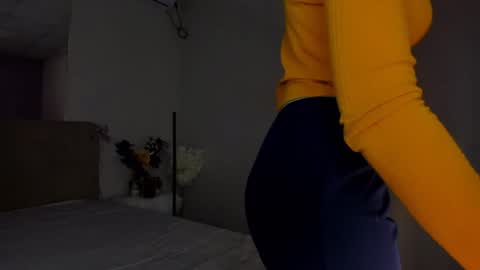 Laura online show from 01-07-25, 06:27