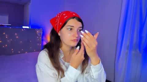 Laura online show from 06-03-26, 05:10