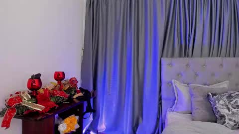   online show from 12-01-25, 03:11