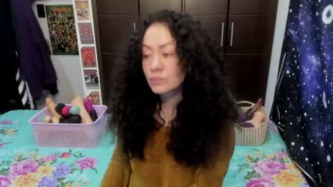 Snapshot of laura_anal_ chatting on 04-28-26, 02:55 Wen online show from 04-28-26, 02:55