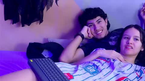 laura_and_kevin online show from 10-12-25, 02:16