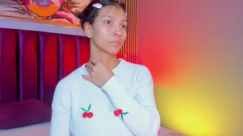 Laura online show from 11-25-25, 12:49