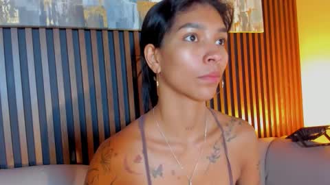 Laura online show from 02-17-26, 12:12