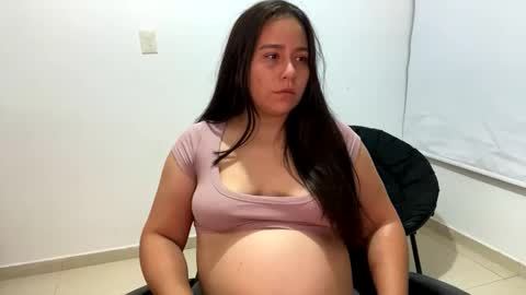 Snapshot of laura_d23 chatting on 10-23-25, 11:57 laura online show from 10-23-25, 11:57