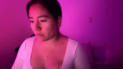 Snapshot of laura_d23 chatting on 02-23-26, 12:19 laura online show from 02-23-26, 12:19