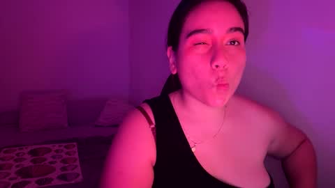 Snapshot of laura_d23 chatting on 02-25-26, 02:54 laura online show from 02-25-26, 02:54