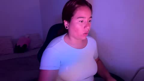 Snapshot of laura_d23 chatting on 04-03-26, 12:30 laura online show from 04-03-26, 12:30