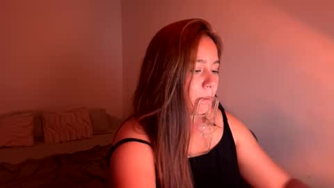 Snapshot of laura_d23 chatting on 04-13-26, 11:10 laura online show from 04-13-26, 11:10