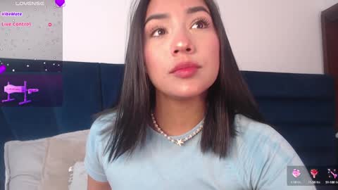 lLAURA online show from 01-30-25, 07:26