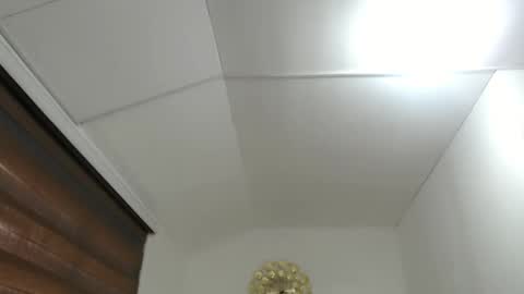 Laura leighxx online show from 02-13-25, 04:11