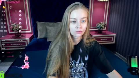 Laura online show from 01-15-25, 12:47