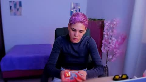 Laura Rose online show from 12-05-25, 06:37