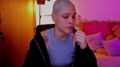 Laura Rose online show from 03-30-26, 08:43