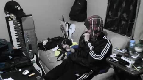 Snapshot of lauradecuada2 chatting on 11-23-25, 12:16 lauradecuada2 online show from 11-23-25, 12:16