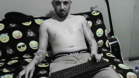 Snapshot of lauradecuada2 chatting on 03-21-26, 08:19 lauradecuada2 online show from 03-21-26, 08:19