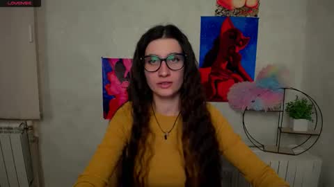 Laura online show from 11-11-25, 12:05