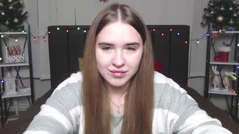 Snapshot of laurahlot chatting on 01-10-25, 01:21 LauraHlot online show from 01-10-25, 01:21