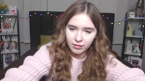 Snapshot of laurahlot chatting on 01-21-25, 02:00 LauraHlot online show from 01-21-25, 02:00