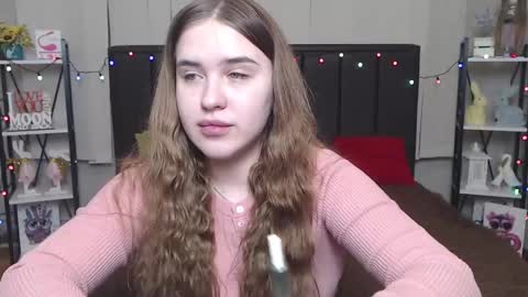 Snapshot of laurahlot chatting on 01-23-25, 04:09 LauraHlot online show from 01-23-25, 04:09