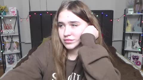 Snapshot of laurahlot chatting on 01-26-25, 05:02 LauraHlot online show from 01-26-25, 05:02