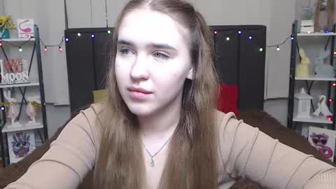 Snapshot of laurahlot chatting on 01-27-25, 01:26 LauraHlot online show from 01-27-25, 01:26