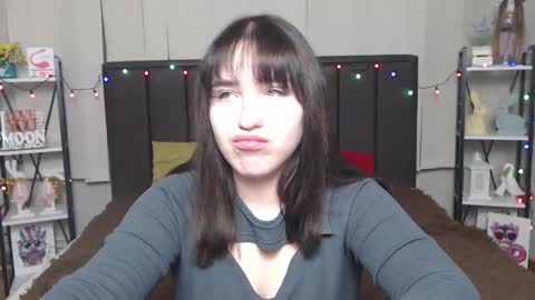 Snapshot of laurahlot chatting on 01-28-25, 07:21 LauraHlot online show from 01-28-25, 07:21
