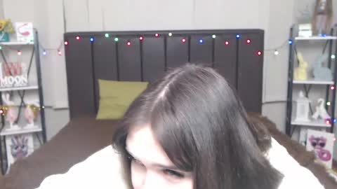 Snapshot of laurahlot chatting on 02-01-25, 04:03 LauraHlot online show from 02-01-25, 04:03