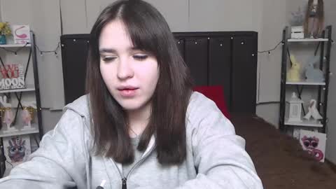Snapshot of laurahlot chatting on 02-03-25, 12:47 LauraHlot online show from 02-03-25, 12:47