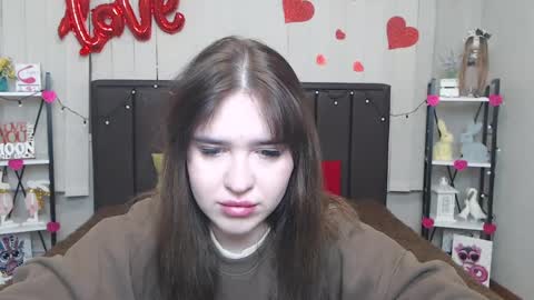 Snapshot of laurahlot chatting on 02-13-25, 06:48 LauraHlot online show from 02-13-25, 06:48