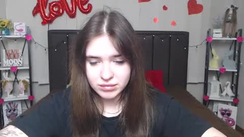 Snapshot of laurahlot chatting on 02-17-25, 10:14 LauraHlot online show from 02-17-25, 10:14