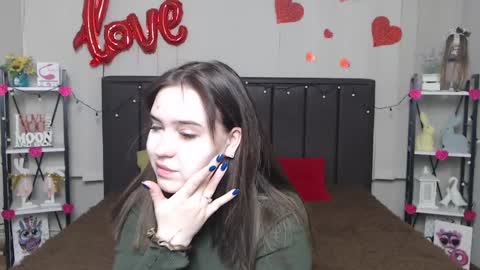 Snapshot of laurahlot chatting on 02-20-25, 06:24 LauraHlot online show from 02-20-25, 06:24