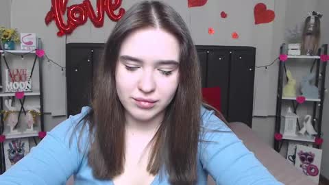 Snapshot of laurahlot chatting on 02-27-25, 12:21 LauraHlot online show from 02-27-25, 12:21