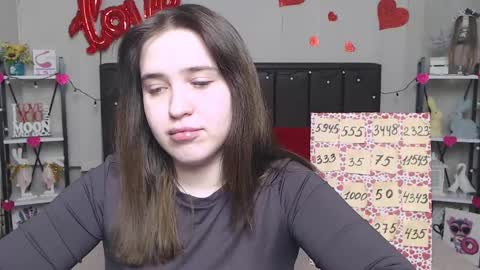 Snapshot of laurahlot chatting on 03-01-25, 06:11 LauraHlot online show from 03-01-25, 06:11
