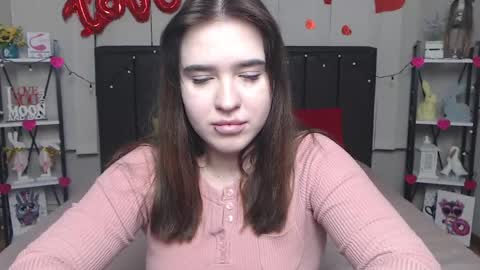 Snapshot of laurahlot chatting on 03-03-25, 09:48 LauraHlot online show from 03-03-25, 09:48