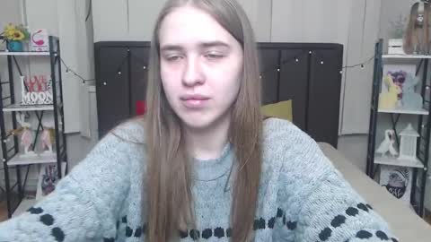 Snapshot of laurahlot chatting on 09-21-25, 05:53 LauraHlot online show from 09-21-25, 05:53