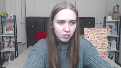 Snapshot of laurahlot chatting on 10-09-25, 05:38 LauraHlot online show from 10-09-25, 05:38