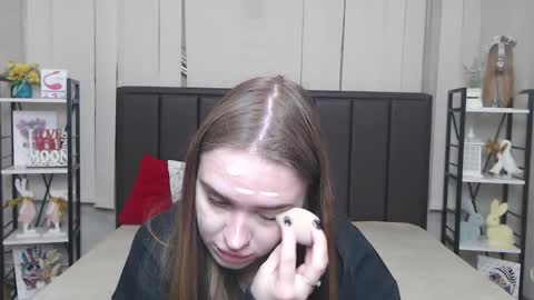 LauraHlot online show from 11-26-25, 07:37