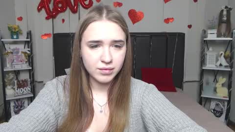 LauraHlot online show from 03-19-26, 07:07