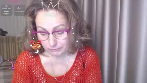 Snapshot of lauraoven1 chatting on 12-04-24, 07:50 Lauraoven1 online show from 12-04-24, 07:50