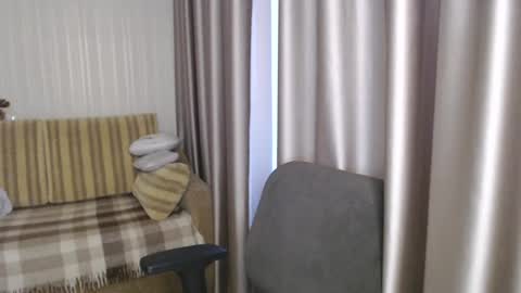 Snapshot of lauraoven1 chatting on 12-28-24, 10:47 Lauraoven1 online show from 12-28-24, 10:47